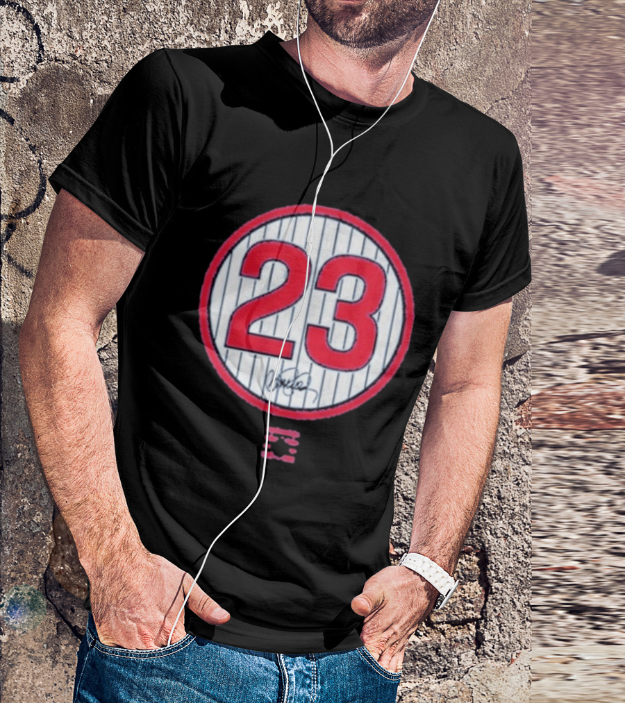 Ryne Sandberg 23 MLB Legend Signature T-Shirt