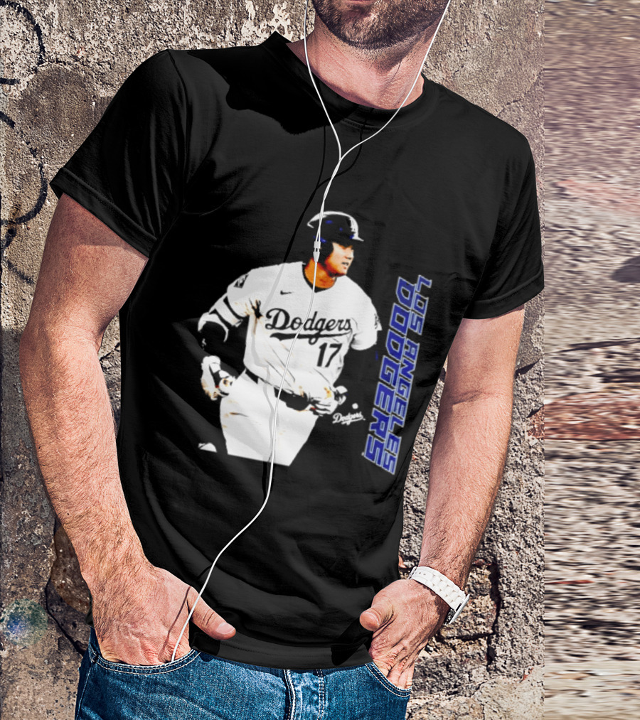 Shohei Ohtani Los Angeles Dodgers MLB Swing 17 T-Shirt