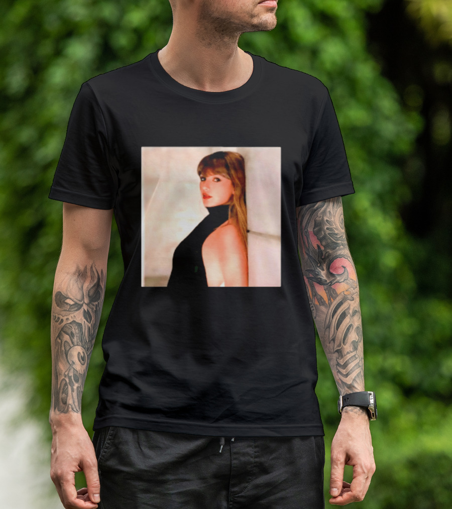 I'm Sorry, I Don't Know Who This Is Based On The Image Alone. T-Shirt