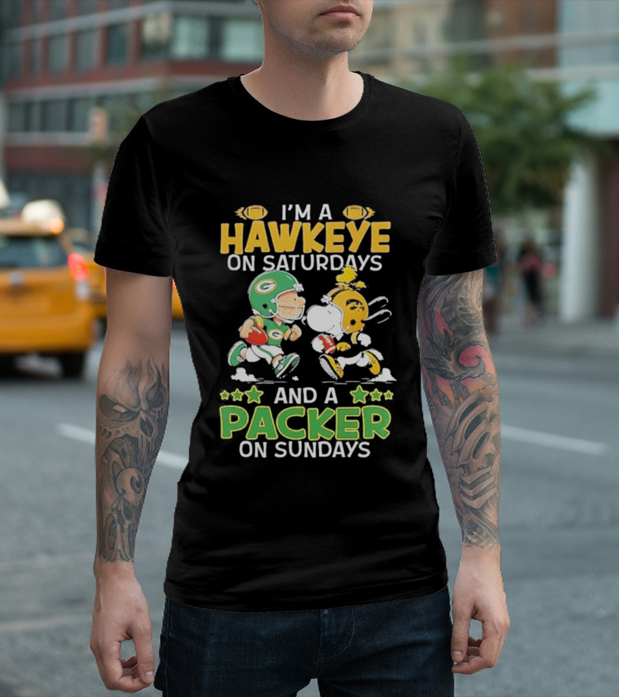 Peanuts I Am A Hawkeye On Saturdays And A Packer On Sundays T-Shirt