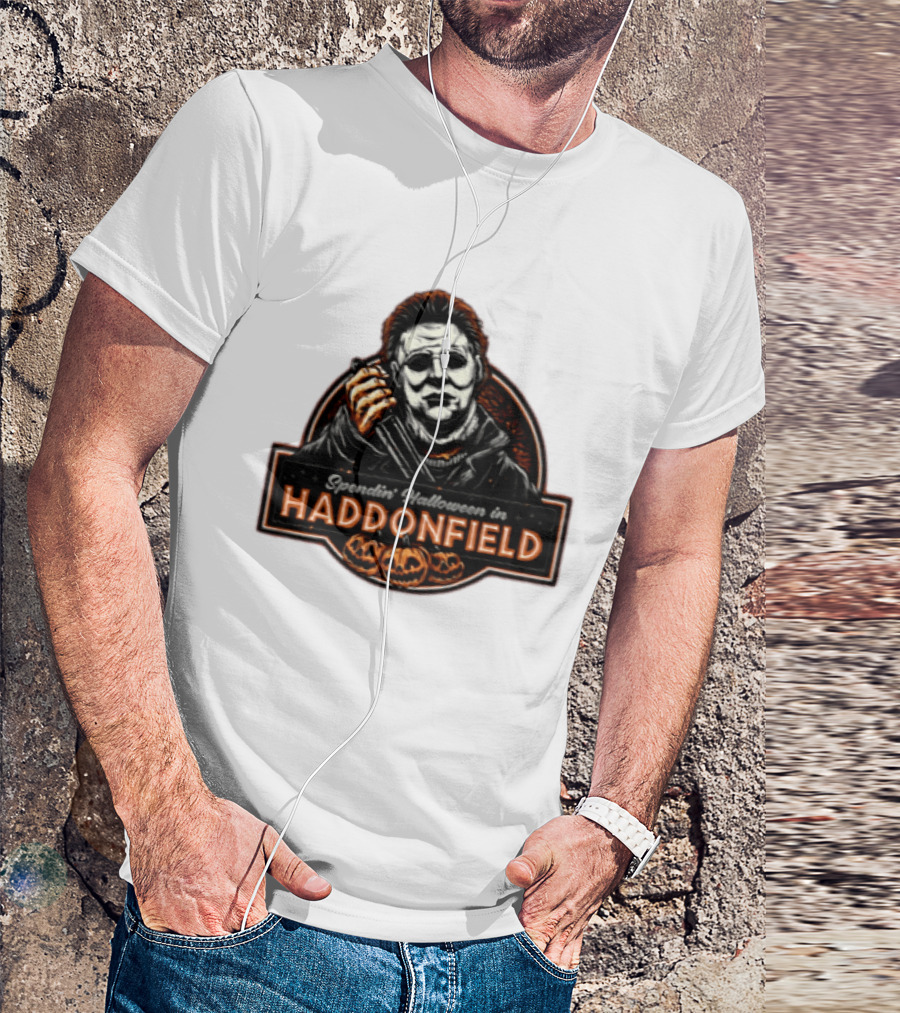 Michael Myers Spendin' Halloween In Haddonfield With Pumpkins T-Shirt