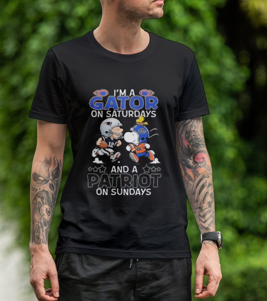 Charlie Brown Snoopy I'm A Gator On Saturdays And A Patriot On Sundays Football Fun T-Shirt