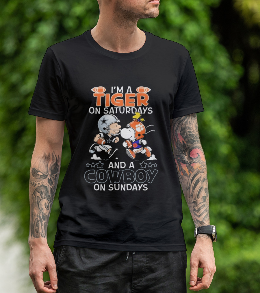I'm A Tiger On Saturdays And A Cowboy On Sundays Charlie Brown And Snoopy Football T-Shirt
