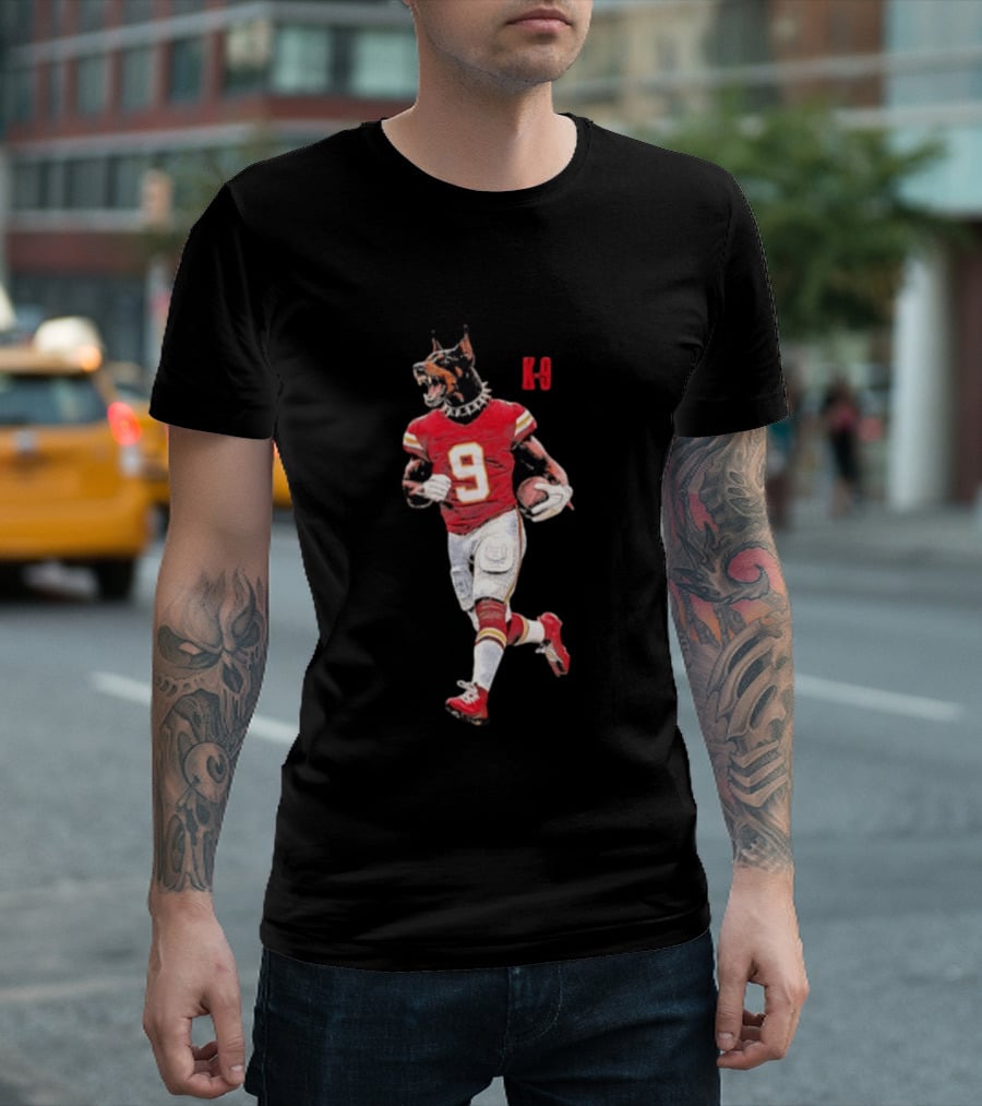 Kenneth Walker III K 9 Doberman Pinscher Kansas City Chiefs Football T-Shirt