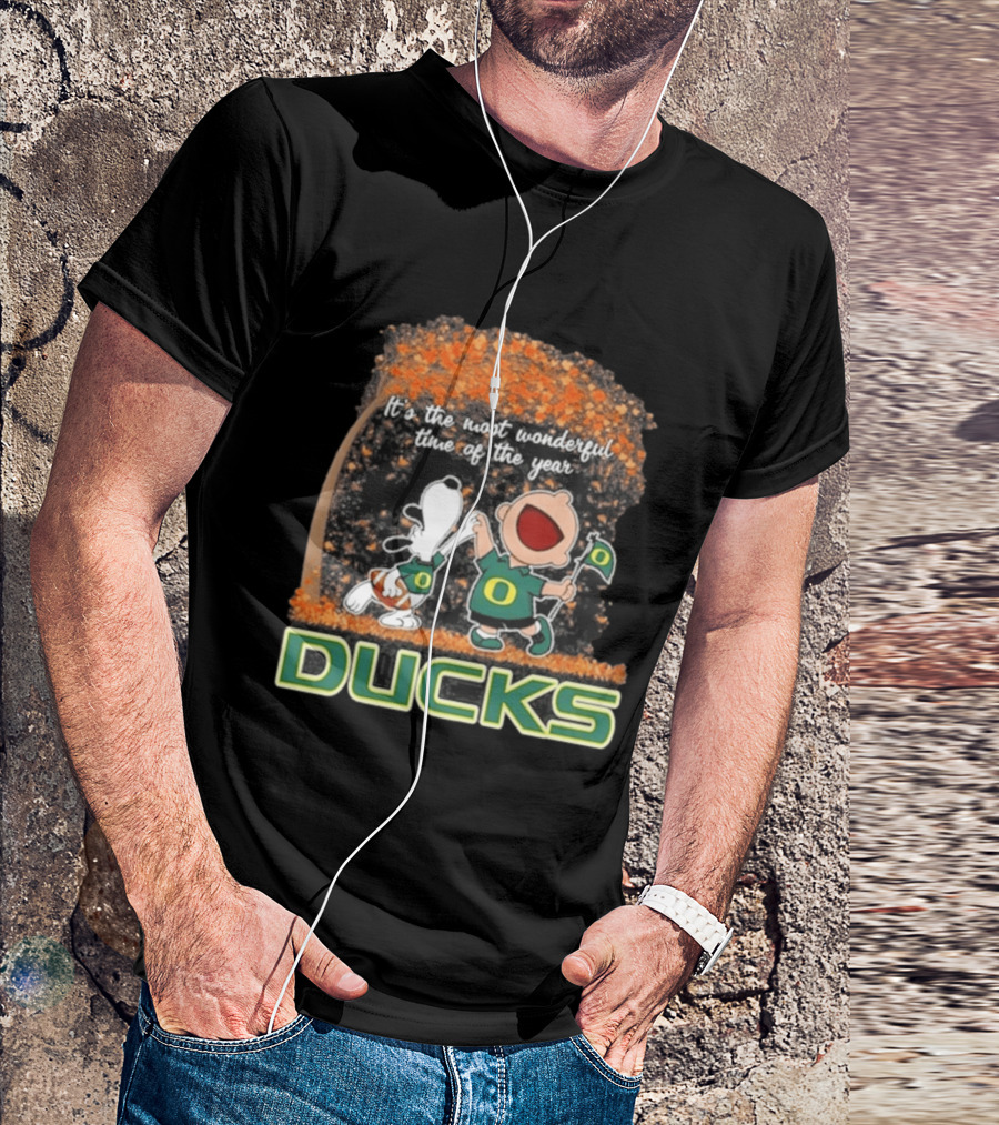 Oregon Ducks Snoopy Charlie Brown Most Wonderful Time 2026 T-Shirt