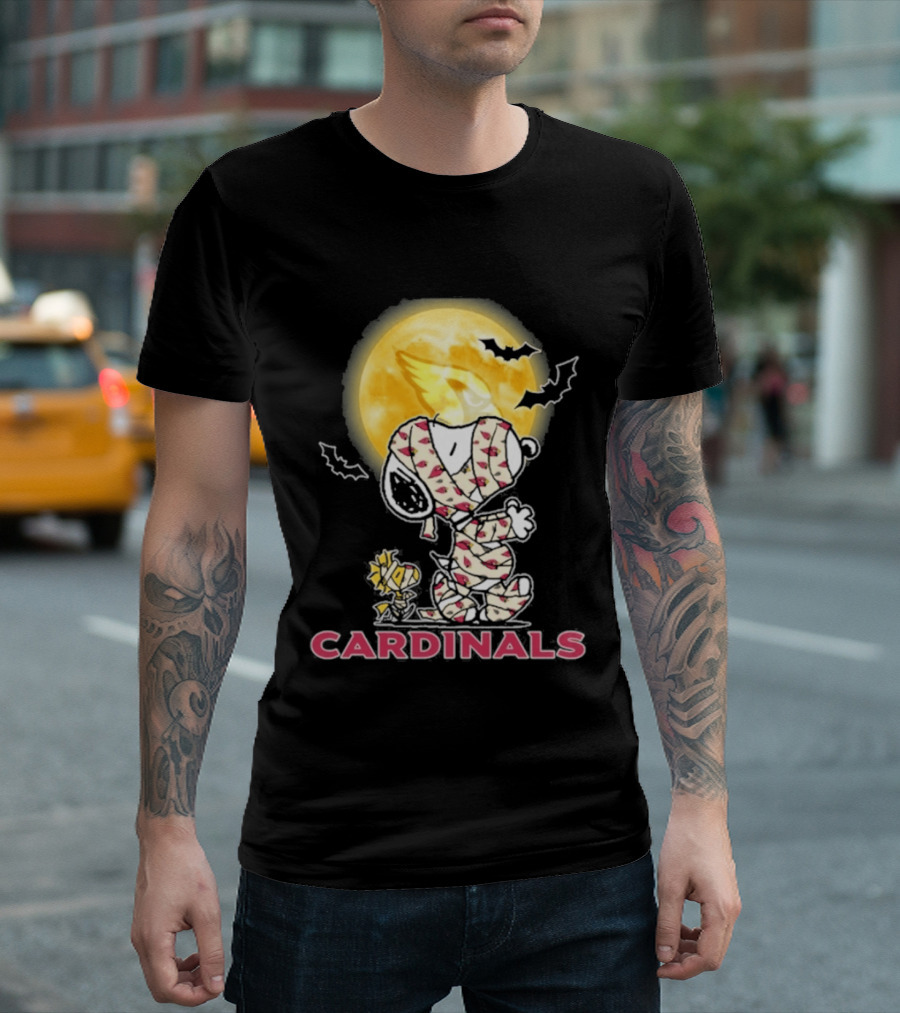 Arizona Cardinals Snoopy Woodstock Halloween Holiday 2026 Moon Bats T-Shirt