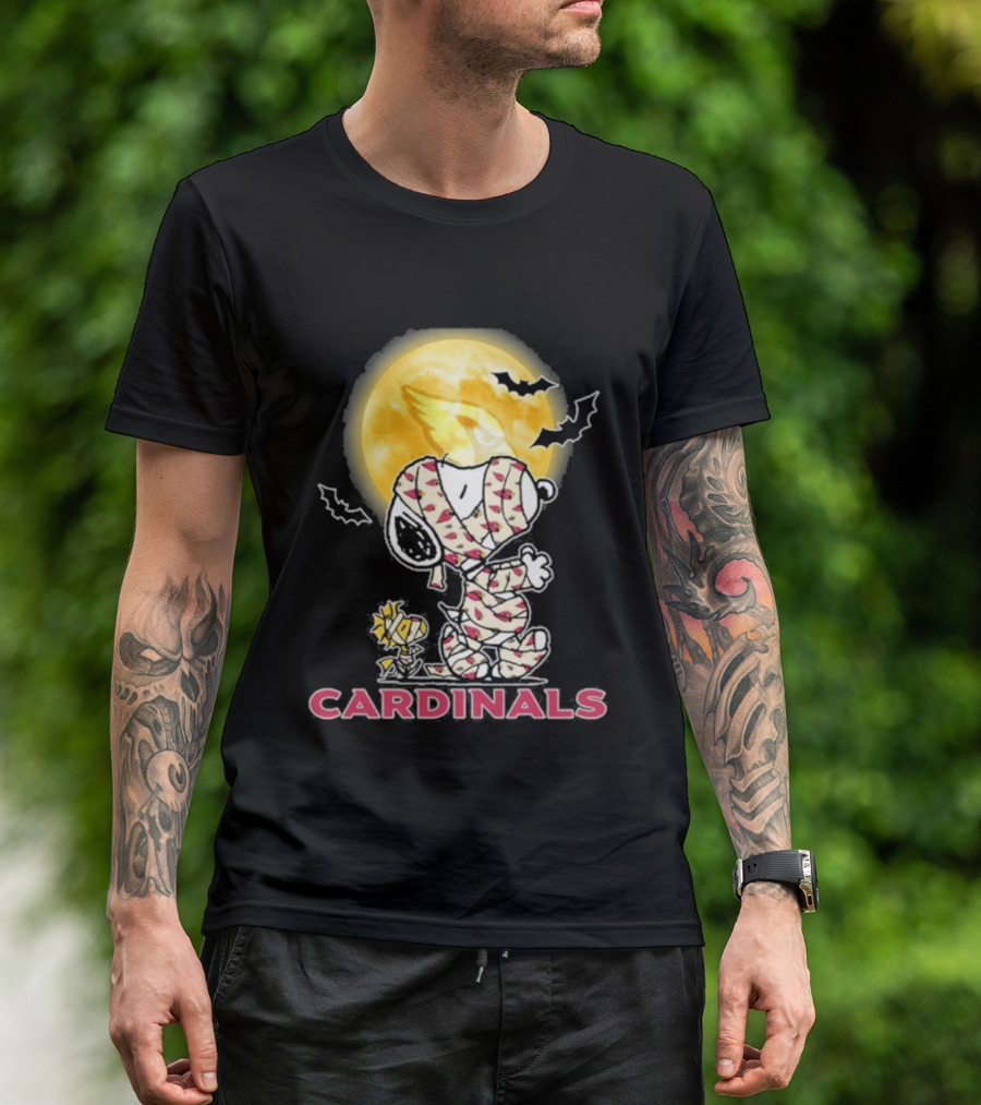 Arizona Cardinals Snoopy Woodstock Halloween Holiday 2026 Moon Bats T-Shirt