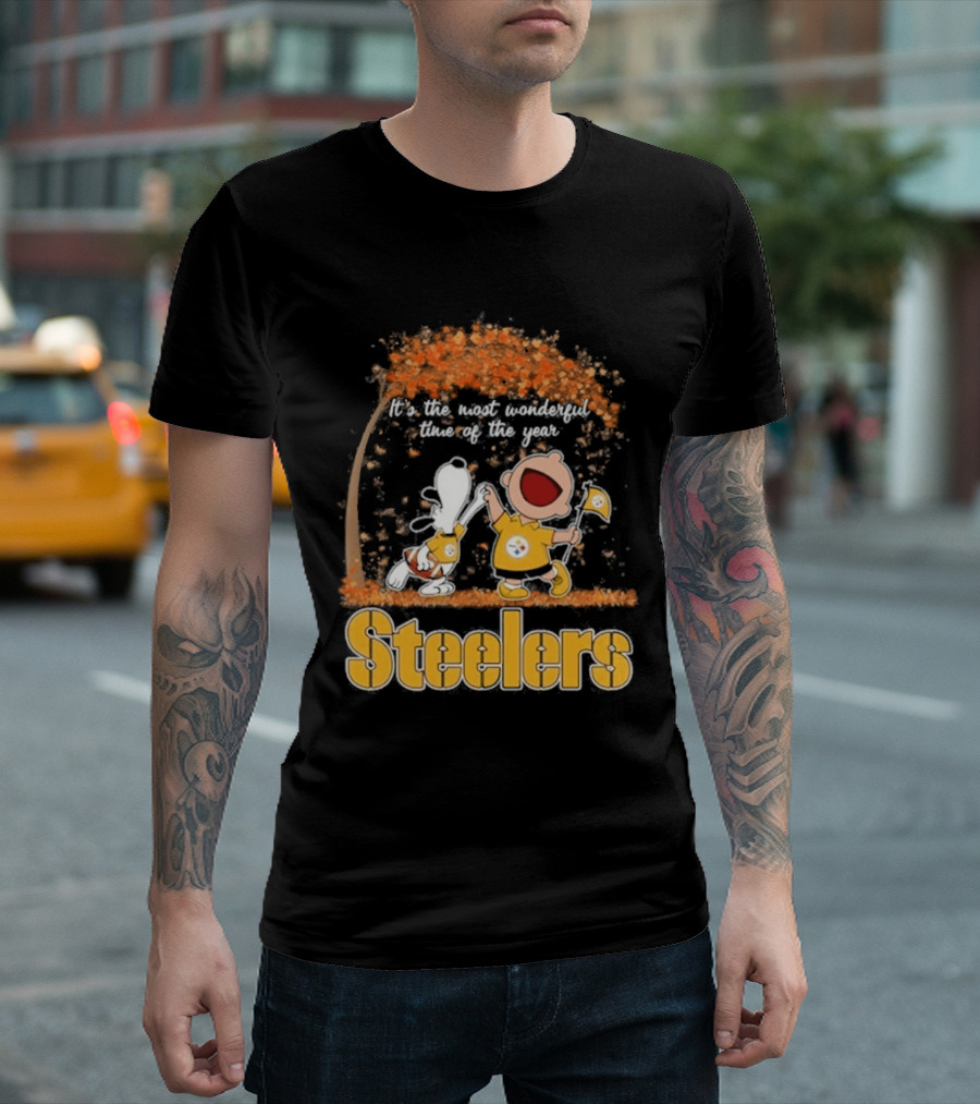 Pittsburgh Steelers Snoopy Charlie Brown Dancing It's The Most Wonderful Time Of The Year T-Shirt