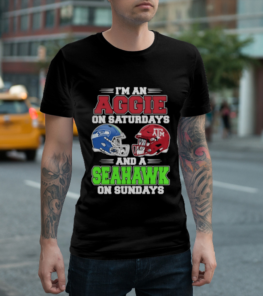 I'm An Aggie On Saturdays And A Seahawk On Sundays Football Helmets T-Shirt