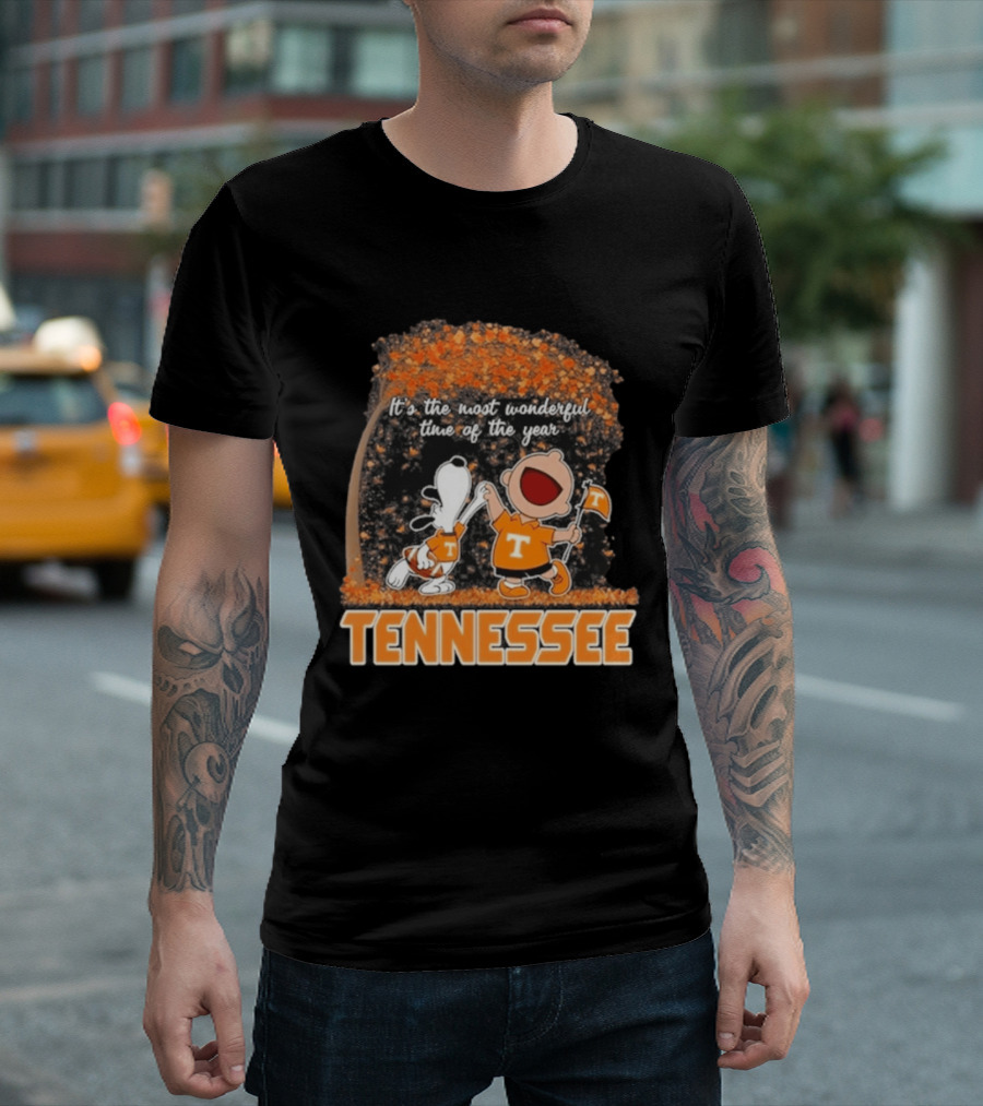 Tennessee Volunteers Snoopy Charlie Brown It's The Most Wonderful Time Of The Year T-Shirt