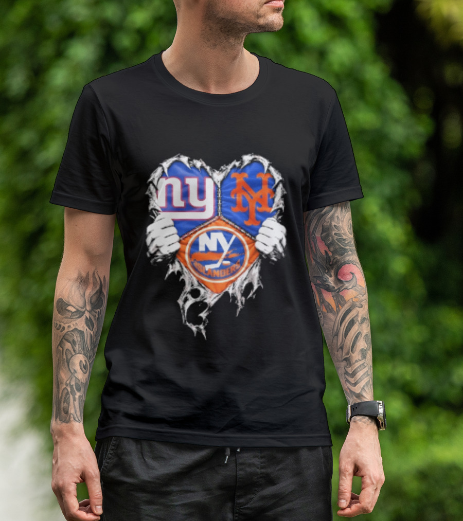 New York Giants Mets Islanders Heart Scratch T-Shirt