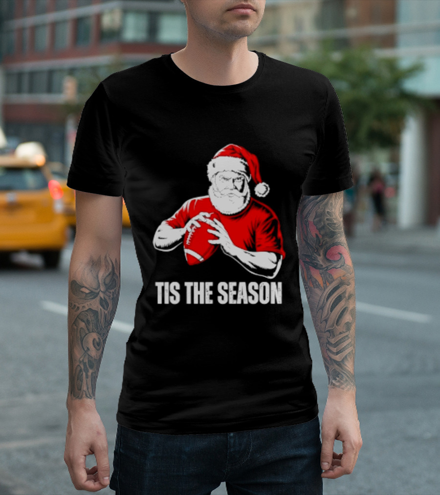 Santa Claus Playing Football Tis The Season Christmas 2026 T-Shirt