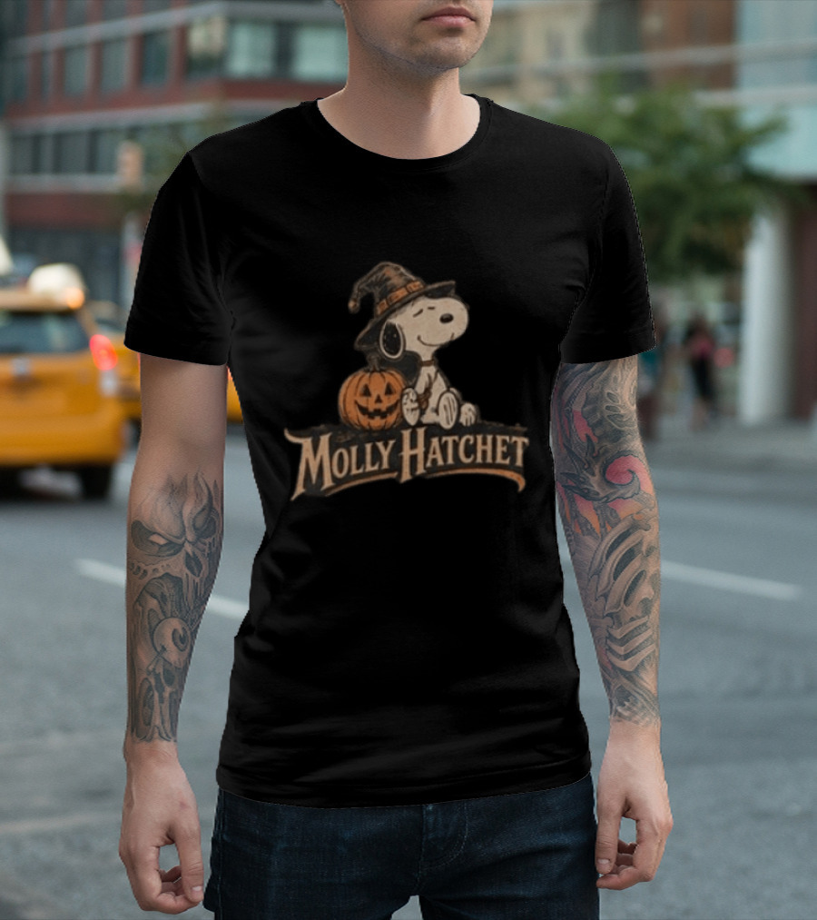 Molly Hatchet Snoopy Witchin Through The Pines Halloween Pumpkin T-Shirt