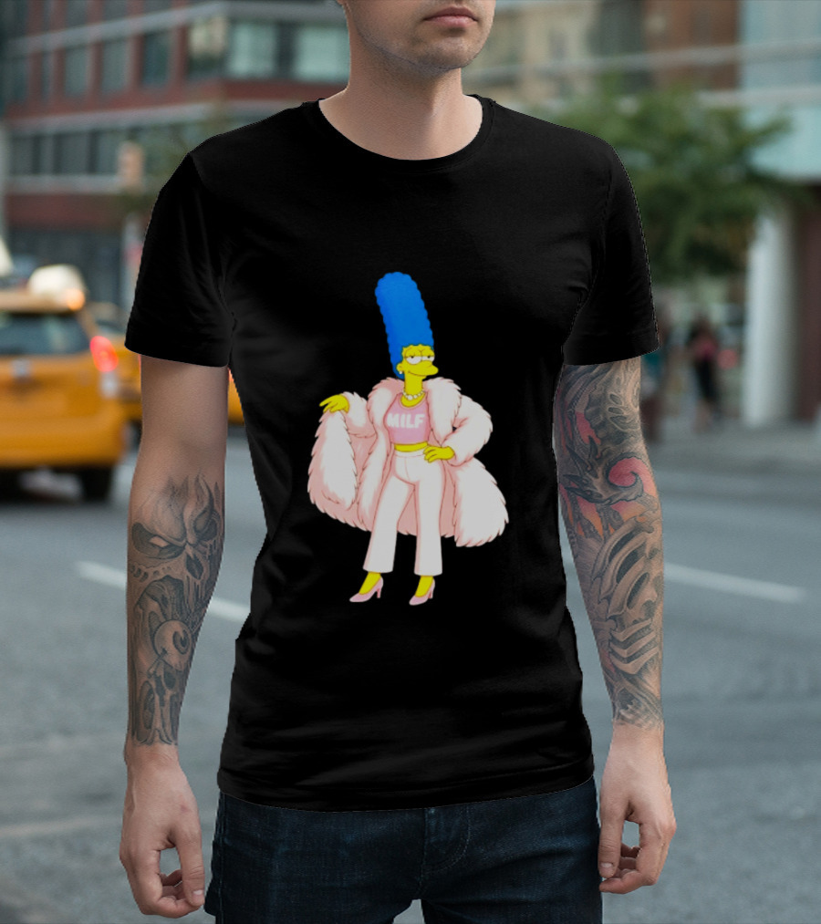 Marge Simpson Milf Pink Fur Coat The Simpsons Cartoon Iconic Character Fashion T-Shirt