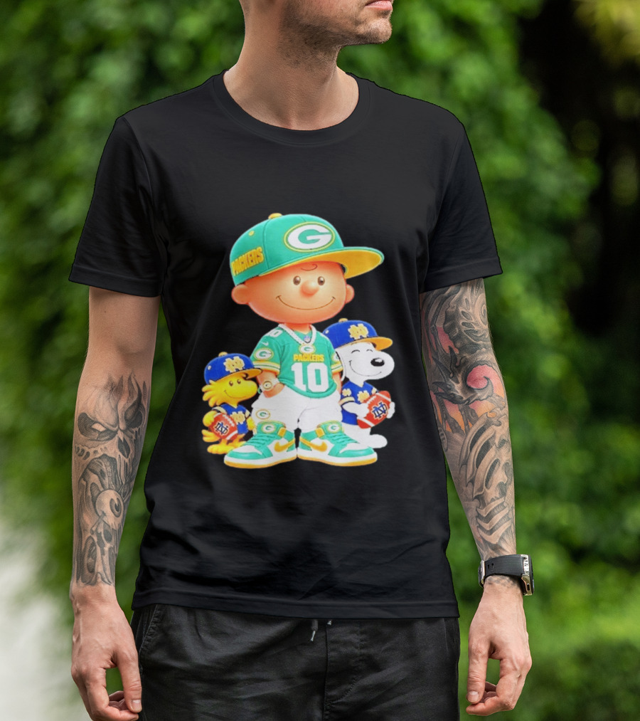 Peanuts Green Bay Packers Notre Dame Fighting Irish Football Characters Charlie Brown Snoopy Woodstock T-Shirt