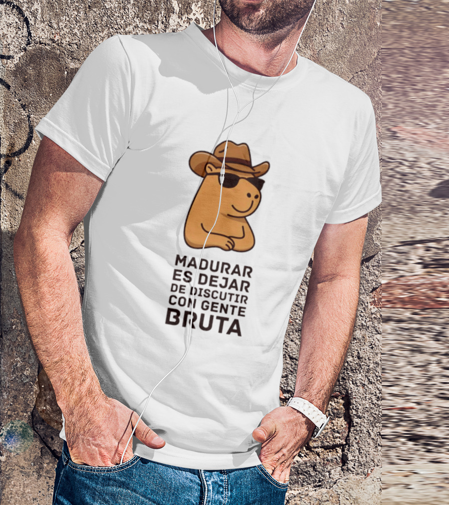 Capybara Madurar Es Dejar De Discutir Con Gente Bruta Cowgirl Hat Sunglasses T-Shirt