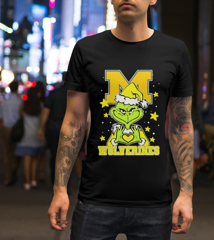 Michigan Wolverines Grinch Love Hands Christmas Football 2026 T-Shirt