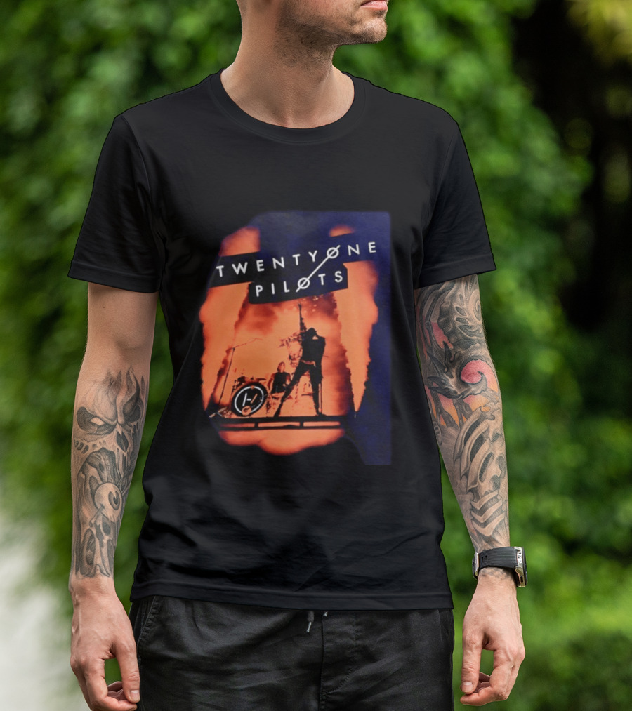Twenty One Pilots Concert Orange Stage Lights Silhouette Tyler Joseph T-Shirt