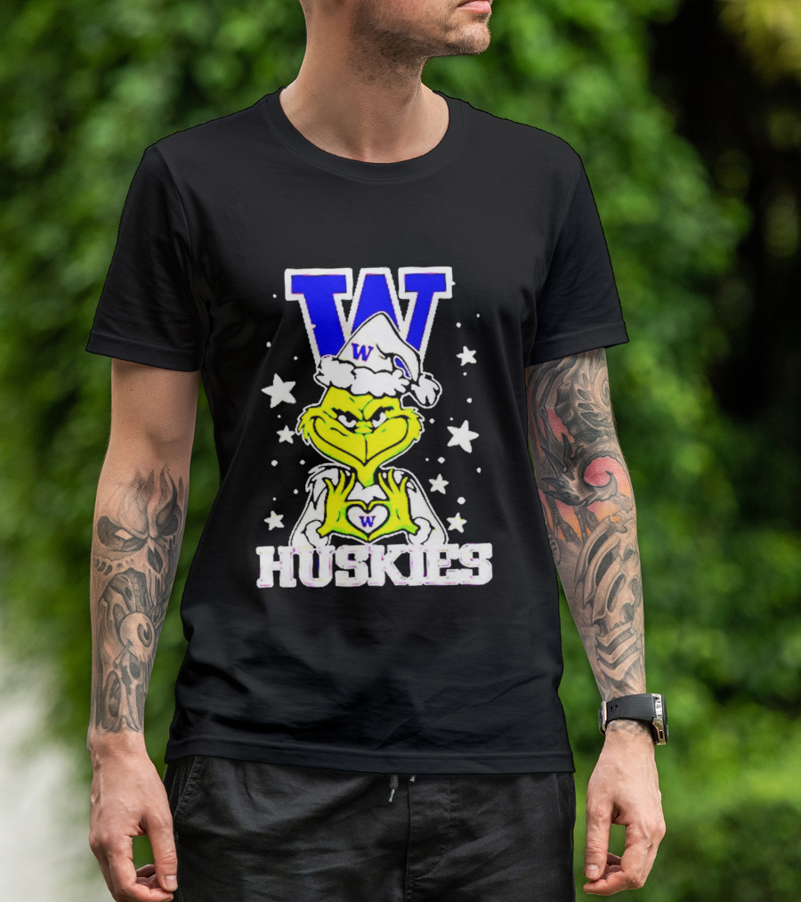 Washington Huskies Grinch Santa Hat Christmas Heart Hands W Monogram T-Shirt