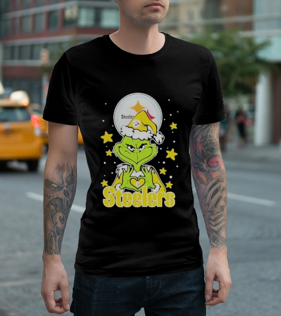 Pittsburgh Steelers Grinch Christmas Love Hands 2026 Football T-Shirt