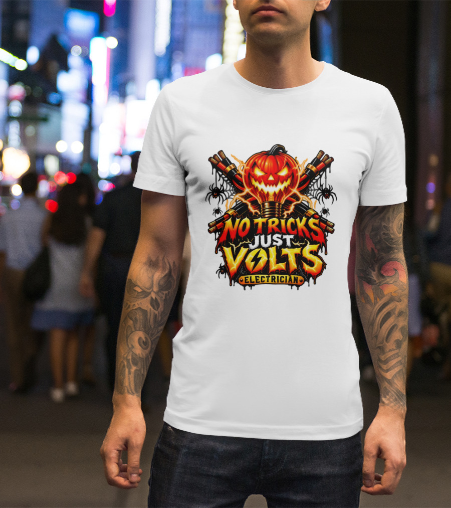 No Tricks Just Volts Electrician Pumpkin Halloween T-Shirt