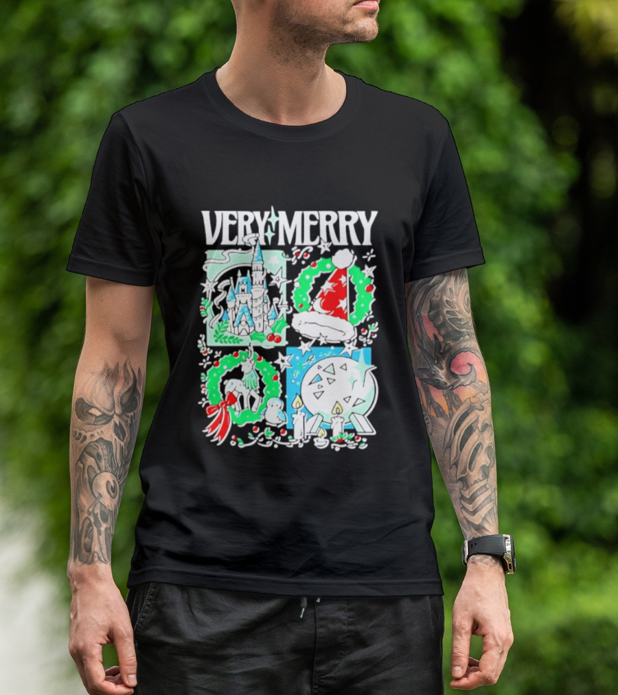 Very Merry 2026 Christmas Disney Castle Holiday Wreath And Santa Hat Candles T-Shirt