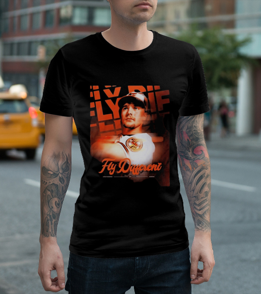 Gunnar Henderson Orioles Fly Different Baltimore Baseball T-Shirt