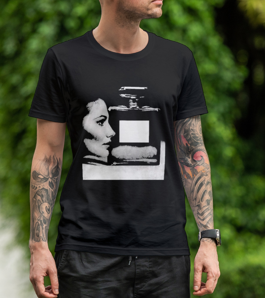 Jungkook GOD SELECTION XXX Perfume Bottle T-Shirt