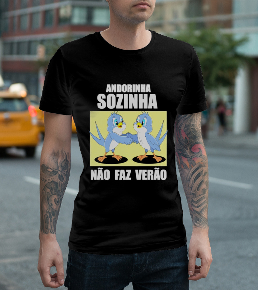 Andorinha Sozinha Não Faz Verão Handshake Birds T-Shirt