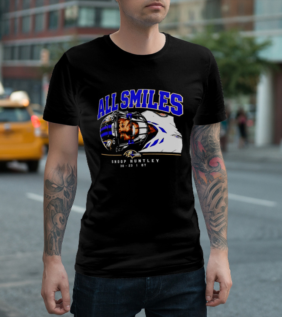 All Smiles Snoop Huntley 10 23 21 OT Baltimore Ravens T-Shirt