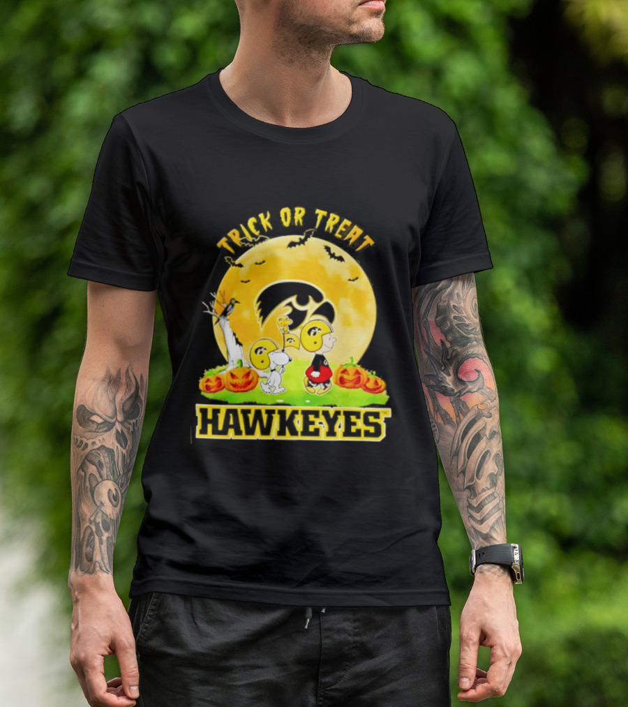 Halloween Trick Or Treat Hawkeyes Peanuts Abbey Road 2026 T-Shirt