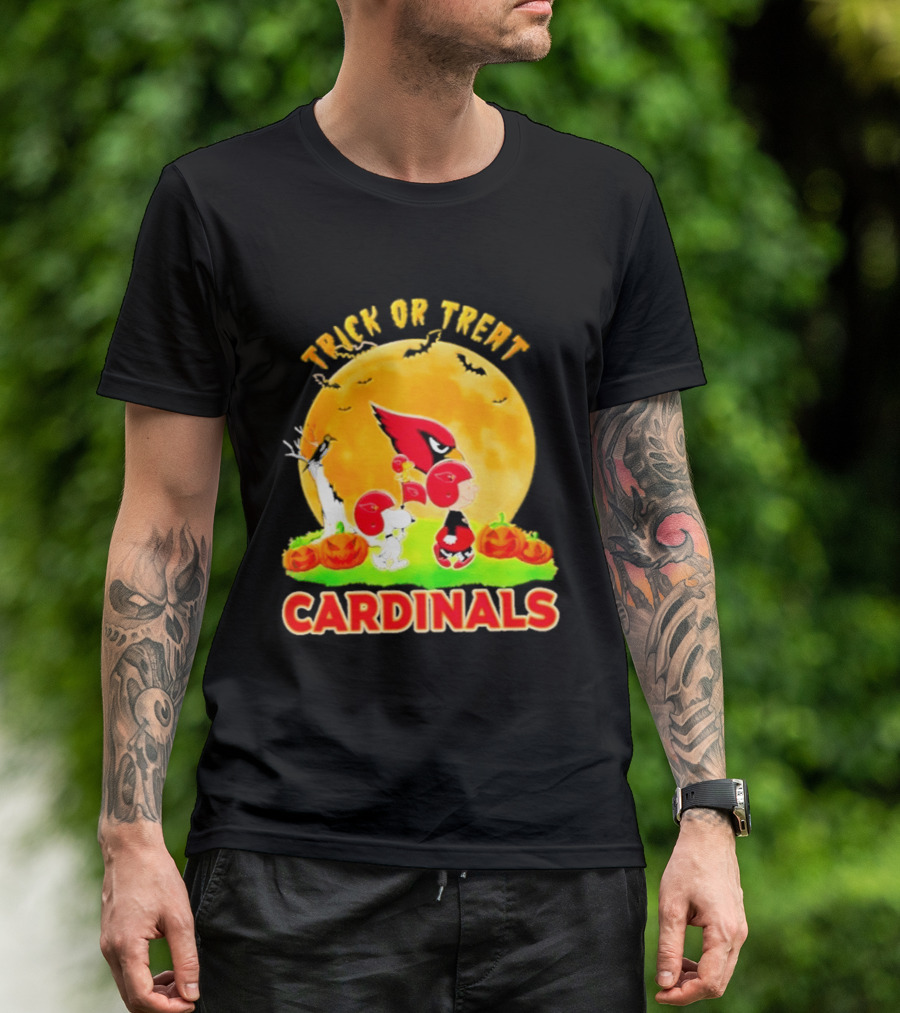 Arizona Cardinals Peanuts Trick Or Treat Halloween 2026 T-Shirt
