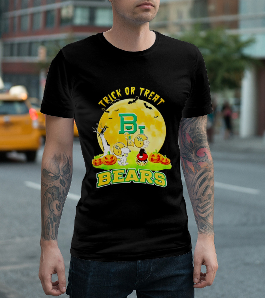 Baylor Bears Peanuts Trick Or Treat Halloween Football Helmets Pumpkins 2026 T-Shirt