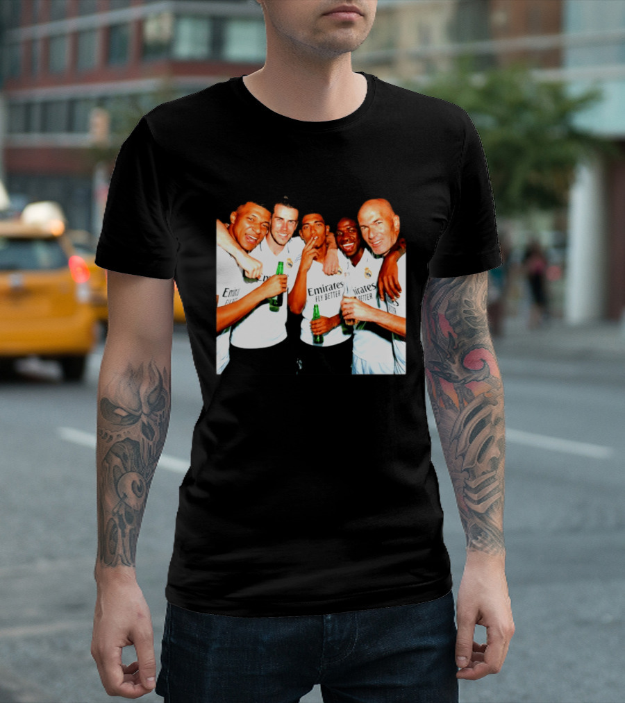 Real Madrid FC Mbappé Bale Bellingham Vinícius Zidane Middle Finger Beer Smoking T-Shirt