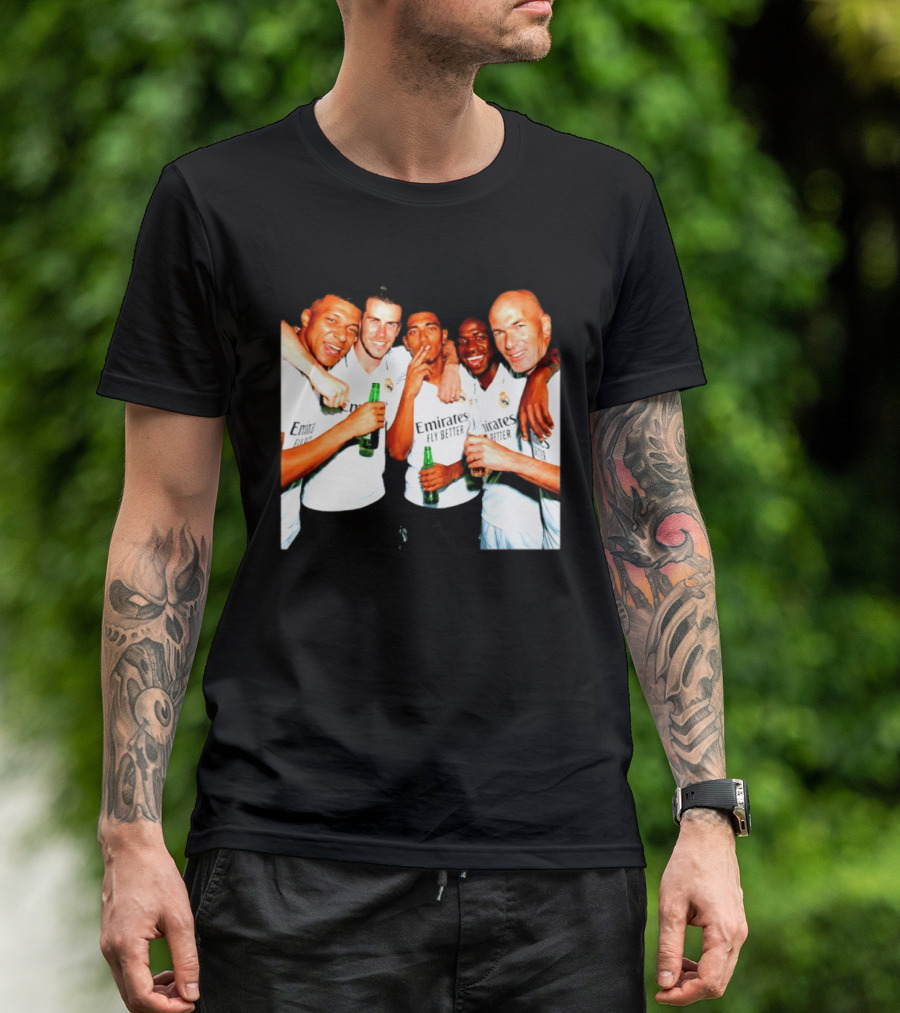 Real Madrid FC Mbappé Bale Bellingham Vinícius Zidane Middle Finger Beer Smoking T-Shirt