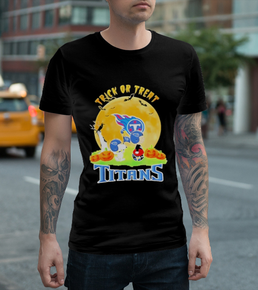 Tennessee Titans Peanuts Trick Or Treat Halloween 2026 Abbey Road T-Shirt