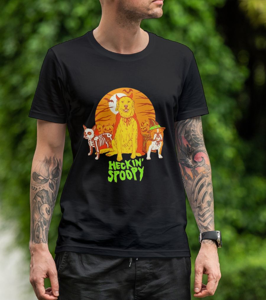 Heckin' Spoopy Dogs Halloween Golden Retriever Skeleton Costume Pumpkin Moon T-Shirt