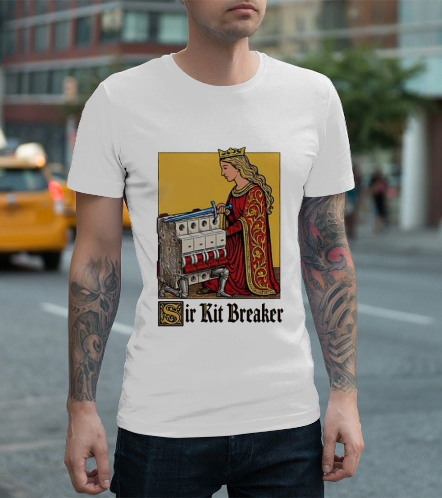 Sir Kit Breaker Queen Of Swords Knight Tarot Crown T-Shirt