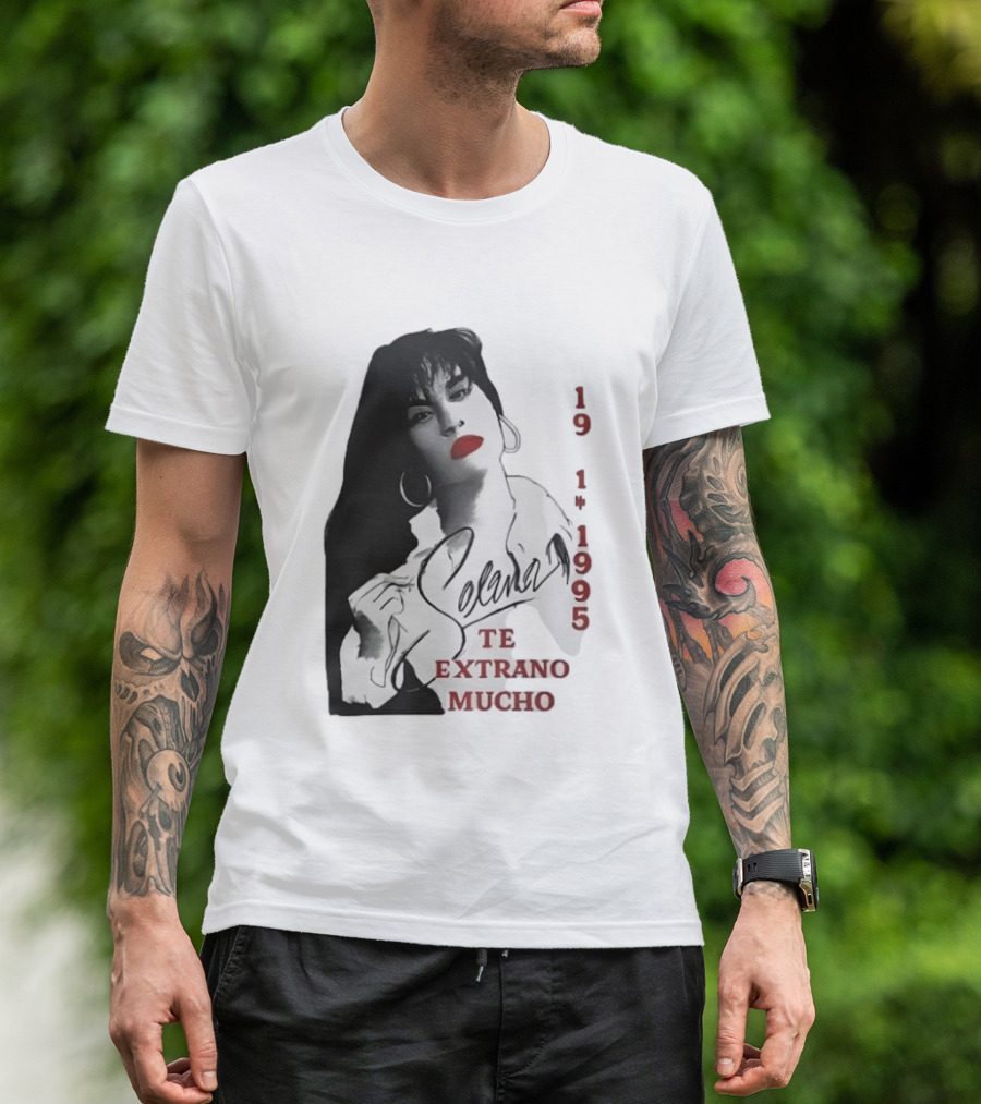 Selena Quintanilla 1971 1995 Te Extraño Mucho Black And White Elegance T-Shirt