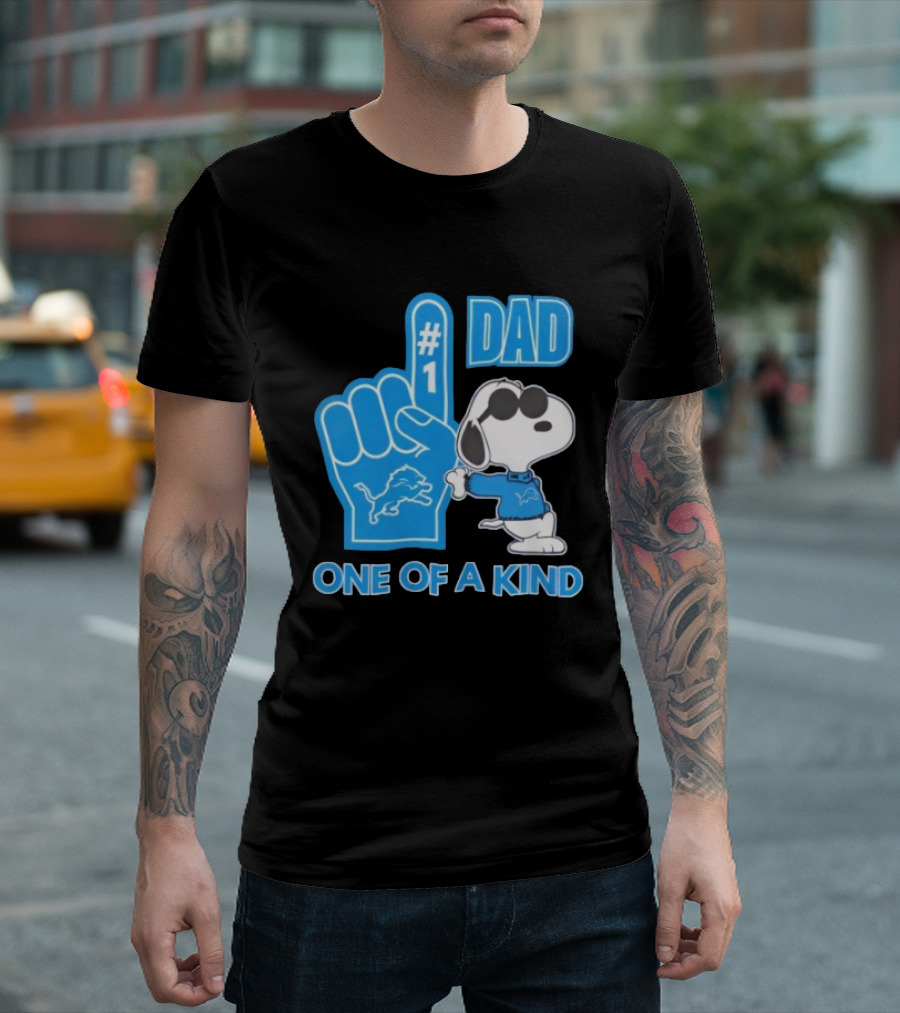 Detroit Lions Snoopy #1 Dad One Of A Kind T-Shirt
