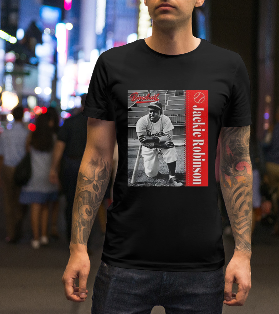 Jackie Robinson Baseball Dodgers Vintage Black And White Image T-Shirt