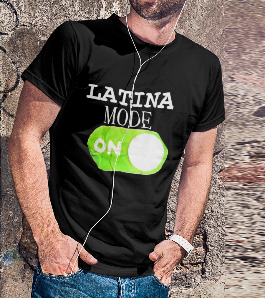 Latina Mode On Switch Green Circle T-Shirt