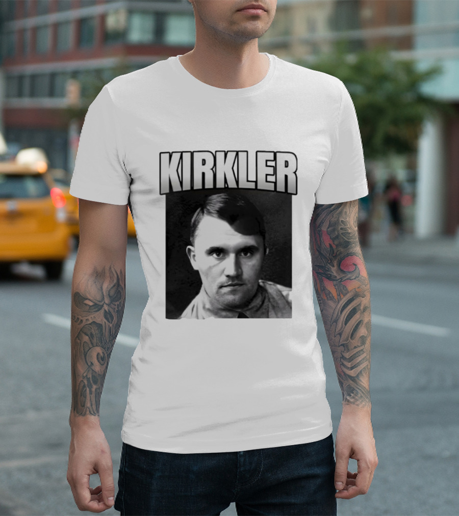 Kirkler Charlie Kirk Face タイトル T-Shirt