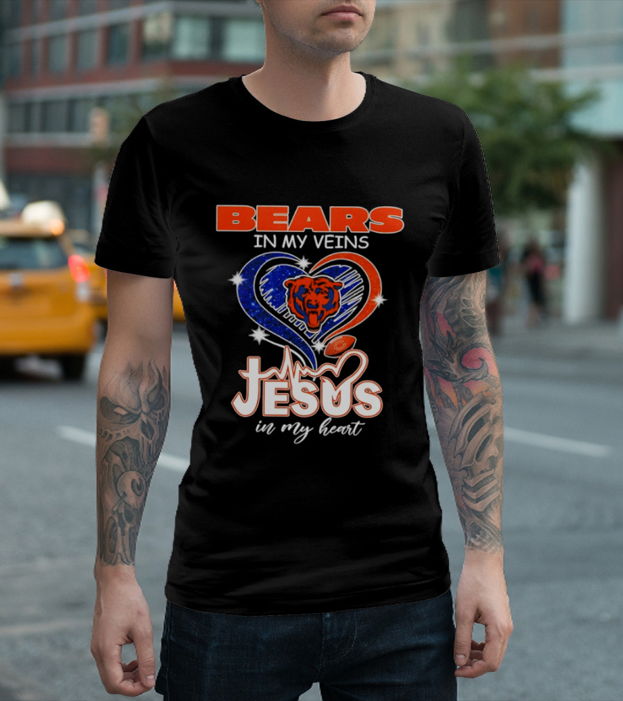 Bears In My Veins Heartbeat Jesus In My Heart T-Shirt