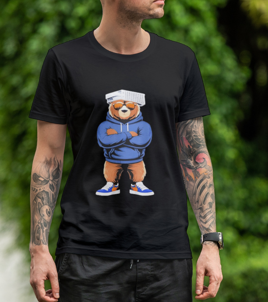 Bear With Cheese Grater Hat And Cool Sunglasses In Blue T-Shirt