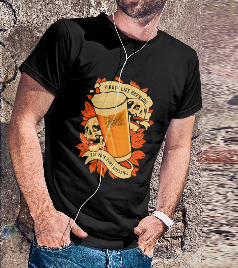 Pirate Life Brewing Est 2014 Port Adelaide Pint Skulls T-Shirt