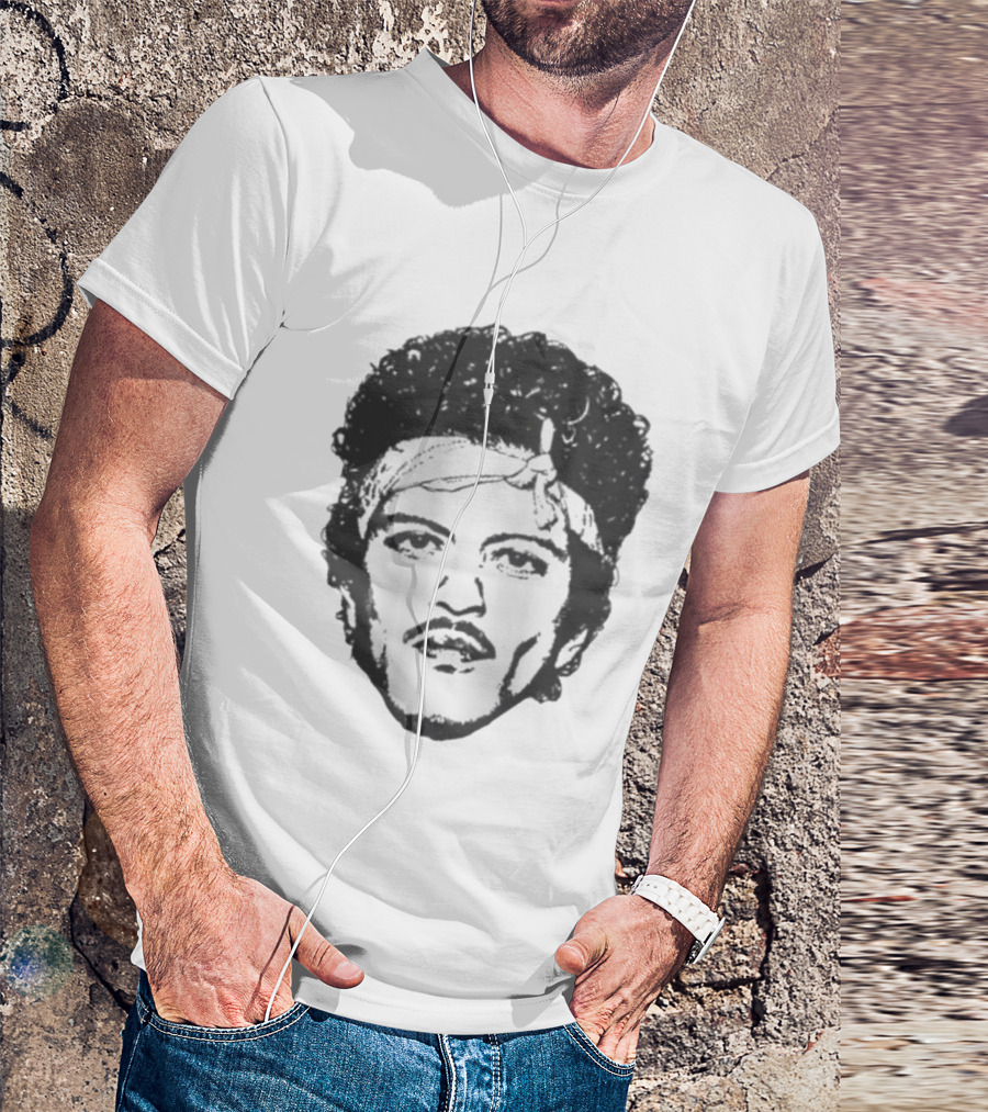 The Romantic Curly Hair Bandana T-Shirt