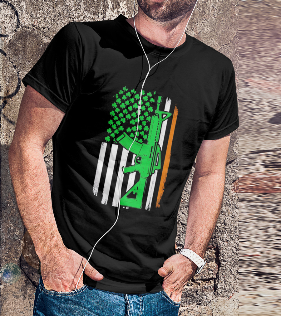 AR15 Shamrock American Irish Flag St Patrick's Day T-Shirt