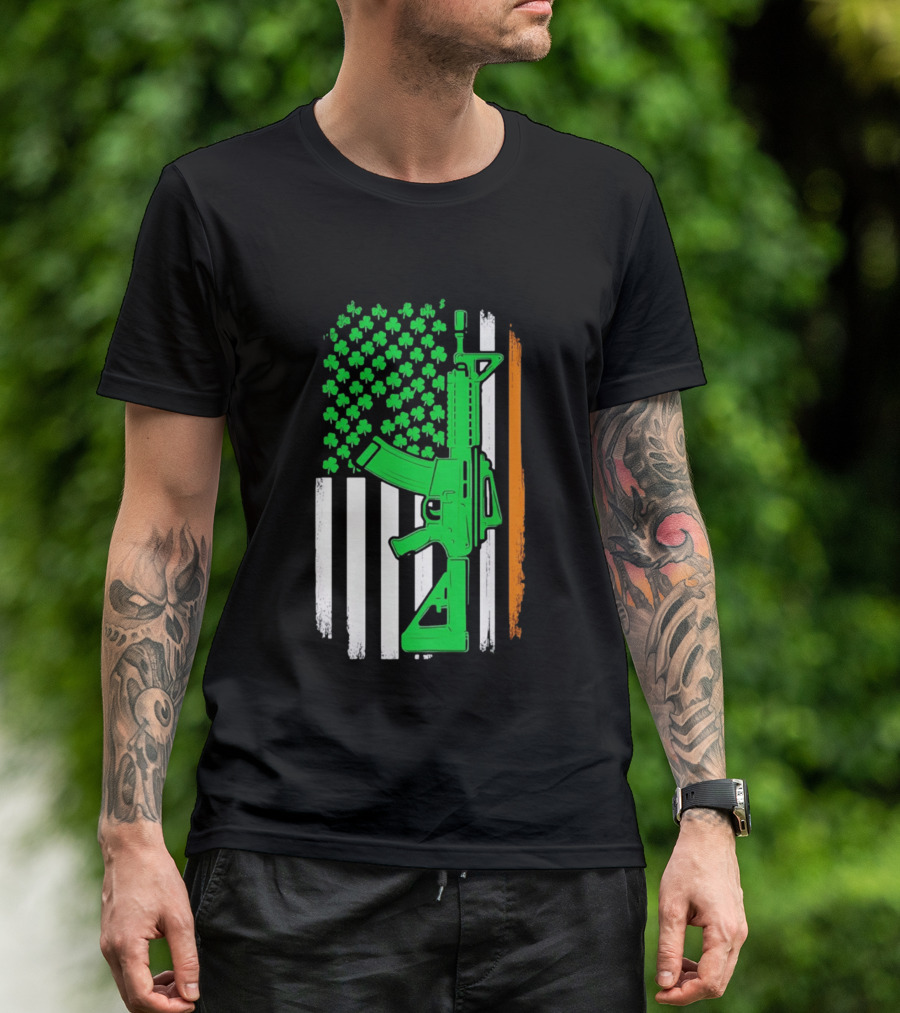AR15 Shamrock American Irish Flag St Patrick's Day T-Shirt