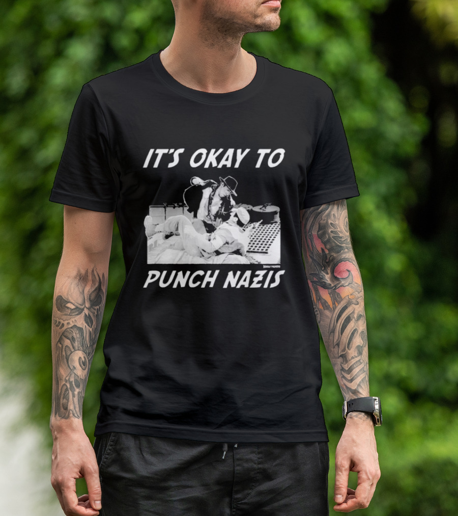 IT'S OKAY TO PUNCH NAZIS Indiana Jones Meme T-Shirt